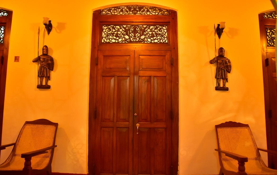 Walawwa Dutch House Hotel Джа-Ела Екстериор снимка
